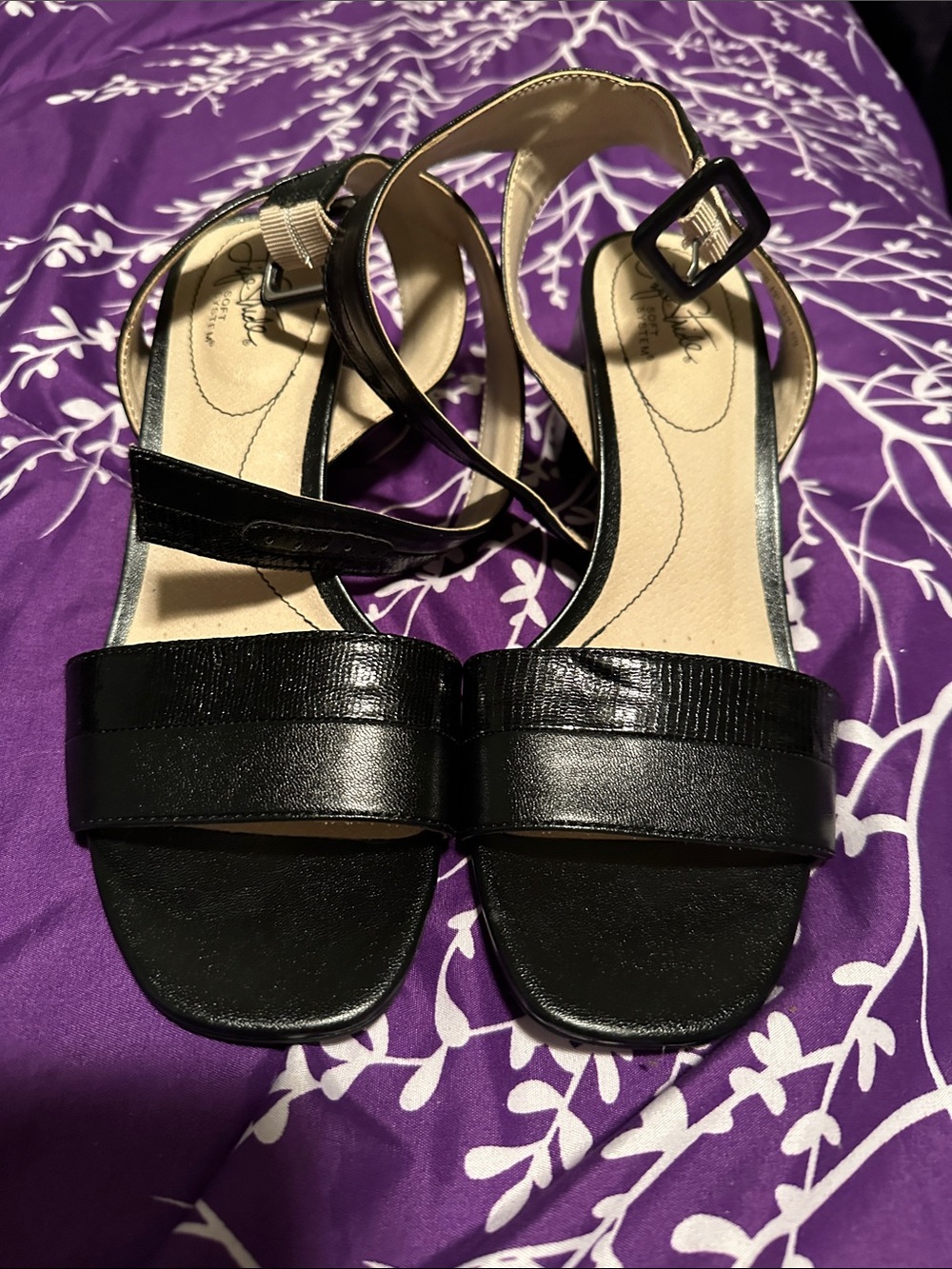 Lifestride Black Women’s Strappy Sandals - 8.5 never worn.
